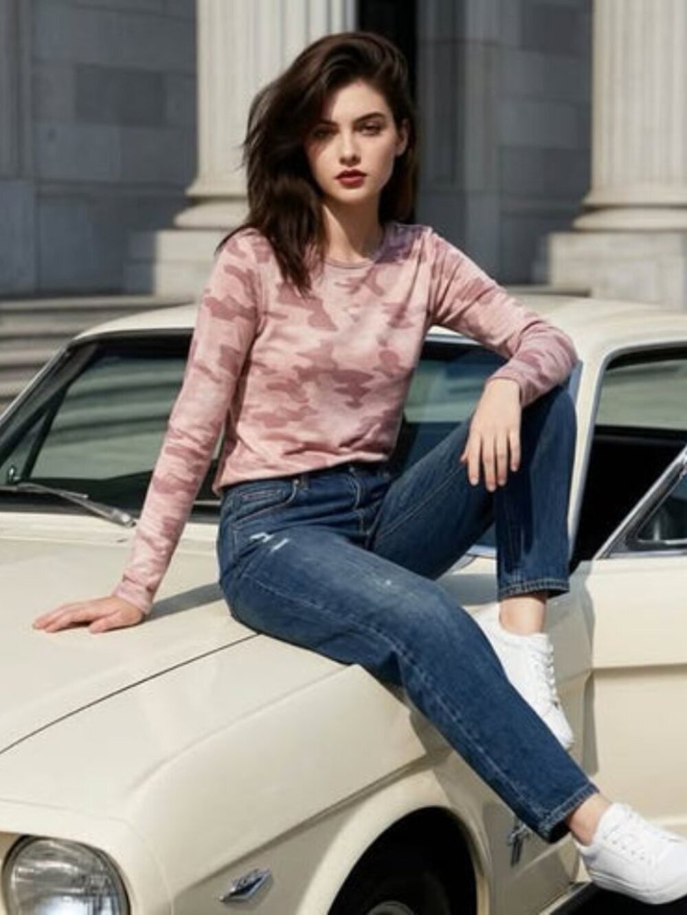 Mudd Women's Pink Camo Long Sleeve T-Shirt Size Medium Soft Casual Top